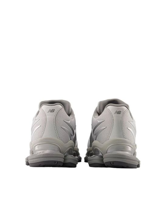 New Balance Gray 2000 Logo Patch Sneakers for men