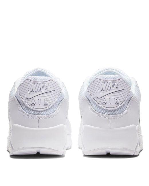 Nike White Retro Sports Shoes for men