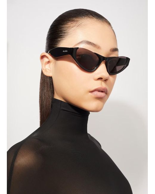Alaïa White Alaïa Cat-Eye Frame Sunglasses