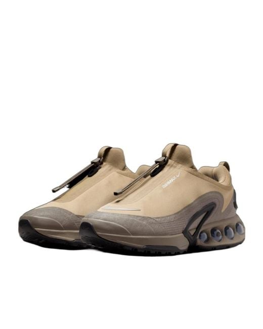 Nike Brown Air Max Dn Roam Low-Top Sneakers for men
