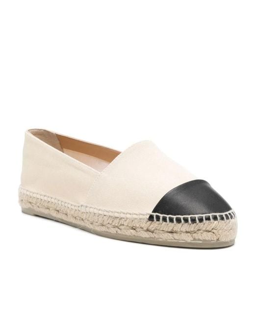 Castaner Natural Round-Head Flat Shoes