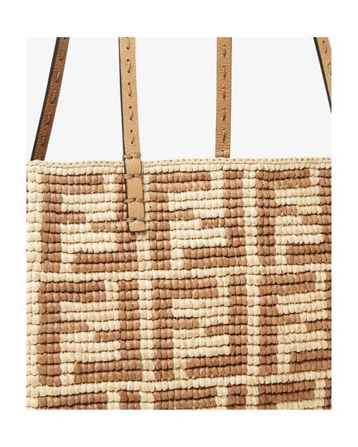 【関税&送料込】Fendi Embroidered Straw Small Roll Shopping Fendi Embroidered Straw Small Roll Shopping Bag in Metallic