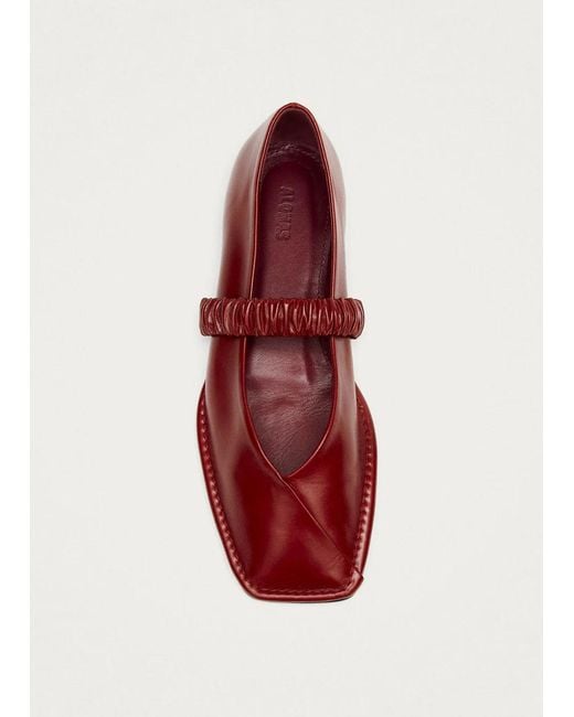Alohas Red Square-Toe Ballet Flats