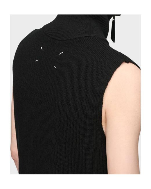 Maison Margiela Black Zip Knit Gilet for men