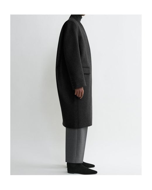 Totême  Black Deep Pleat Coat