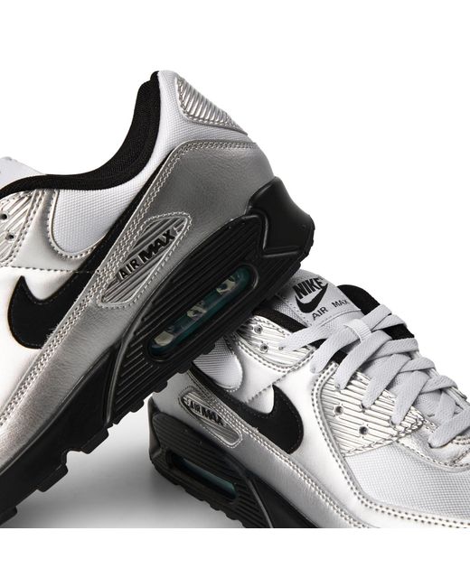 Nike White Solid Color Trainers for men