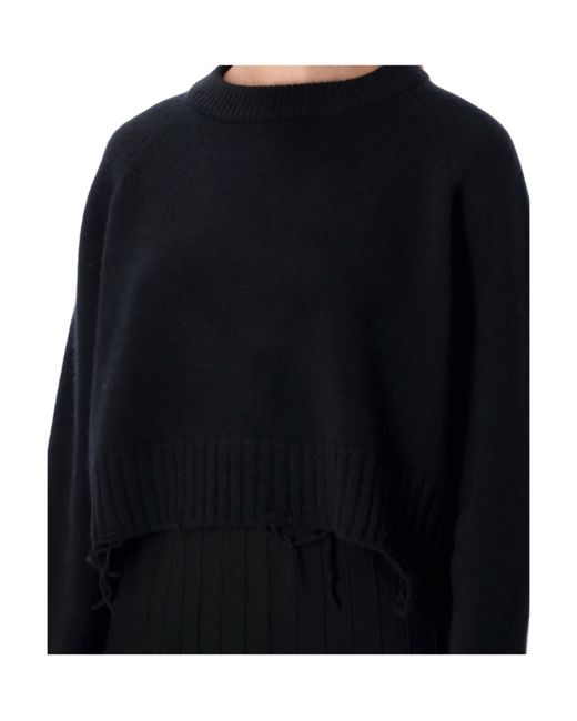 Low Classic Black Damaged Cropped Knitted Sweater