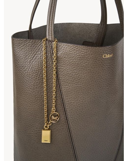 Chloé Brown Chloé Spin Charm Detailed Tote Bag