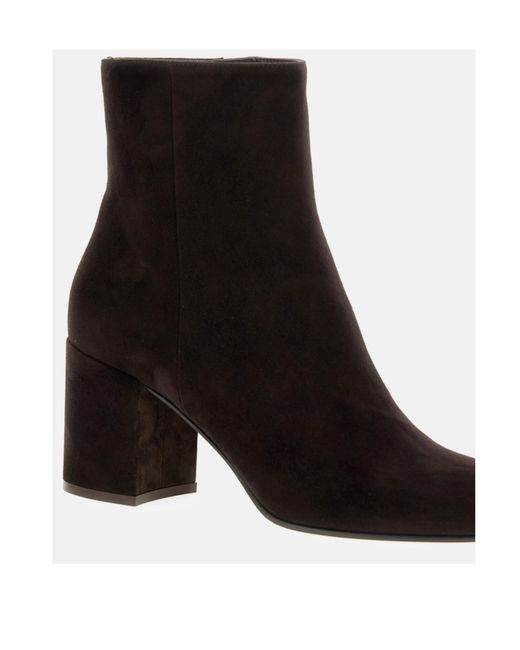 Gianvito Rossi Black Joelle Round Toe Boots