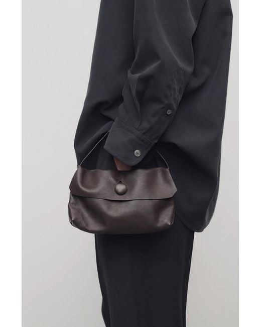 p*e様 THE ROW SALLY スモールバッグ ブラック The Row | Sally black leather mini bag | Savannahs