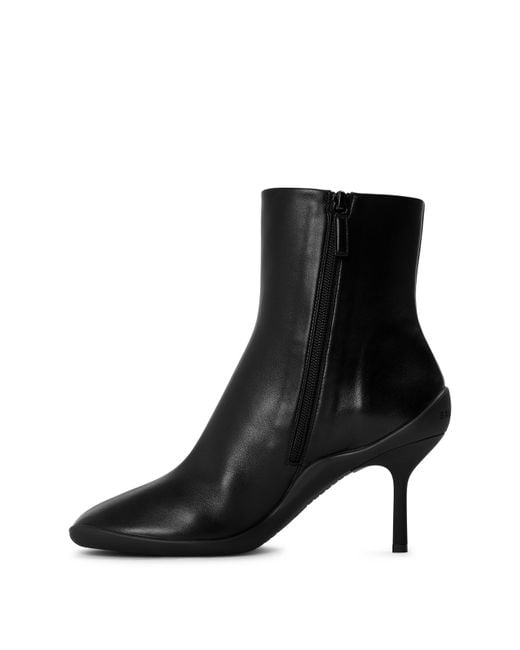 Balenciaga Black Solid Color Ankle Boots