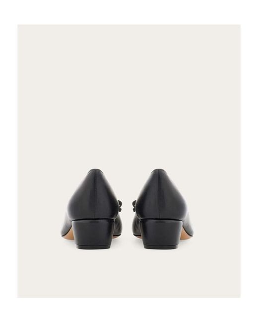 Ferragamo Brown Round Head Low-Heeled Shoes