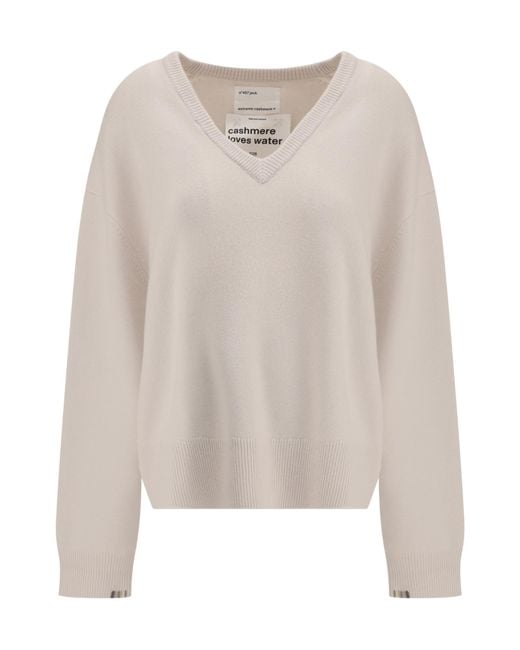 Extreme Cashmere White Jack Relaxed V-Neck Knitted Sweater