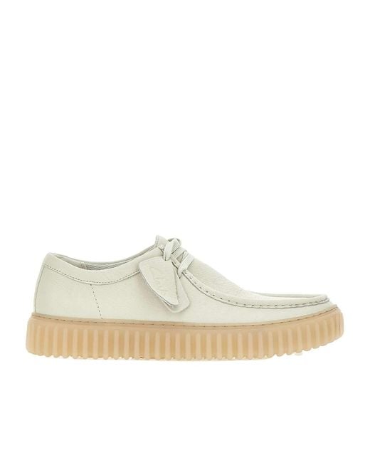 Clarks White Torhill Lo Lace-Up Shoes for men
