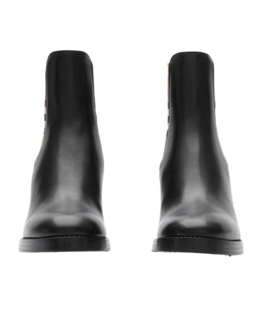 Burberry Black Leather Hampstead Heel Boots
