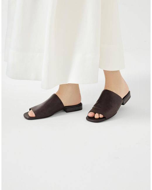 Brunello Cucinelli Brown Monili Detailed Riding Mules
