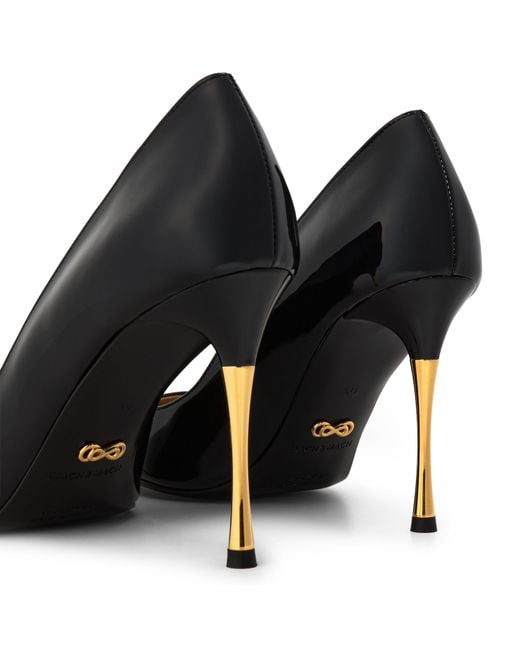 Mach & Mach Black Pointedtoe Slipon Pump