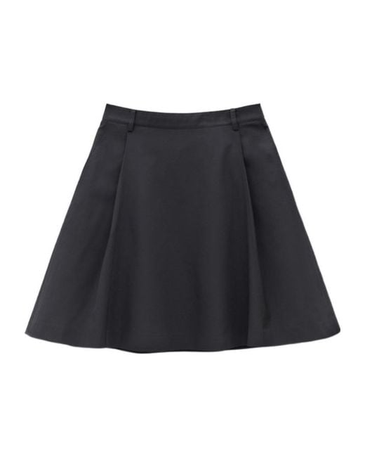 Low Classic Black Flared Midi Skirt