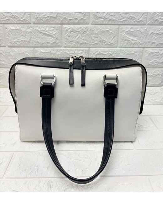 Sportmax White Zippered Shoulder Bag
