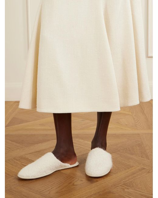 Gabriela Hearst White Round-Toe Slippers
