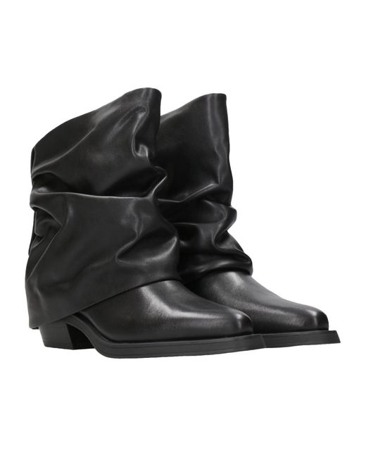 Ash Black Round-Toed Boots