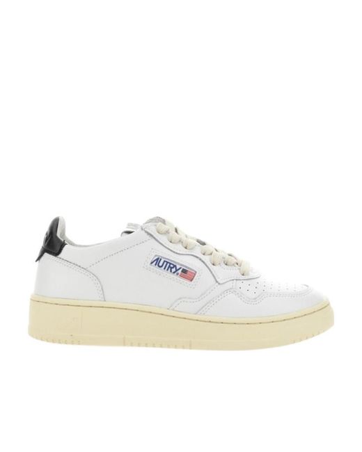 Autry White Medalist Low-Top Sneakers