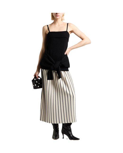 Dolce & Gabbana Black Sleeveless Solid-Colored Knit Top