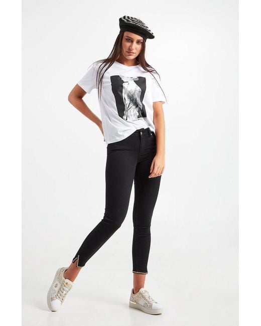 Emporio Armani White Round-Necked Logo T-Shirt
