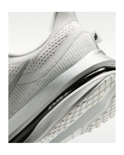 Nike White Pegasus Premium Road Running Shoes for men