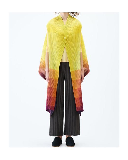 Pleats Please Issey Miyake Yellow Pleats Please Issey Miyake Photon Pleated Vest