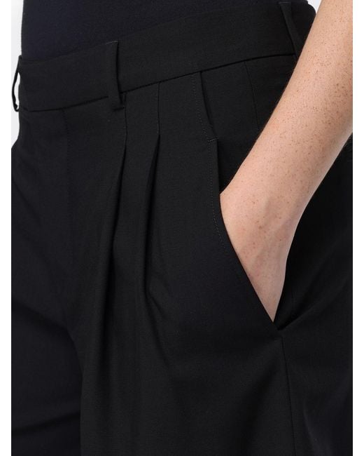 AMI Black Belt Loop Shorts