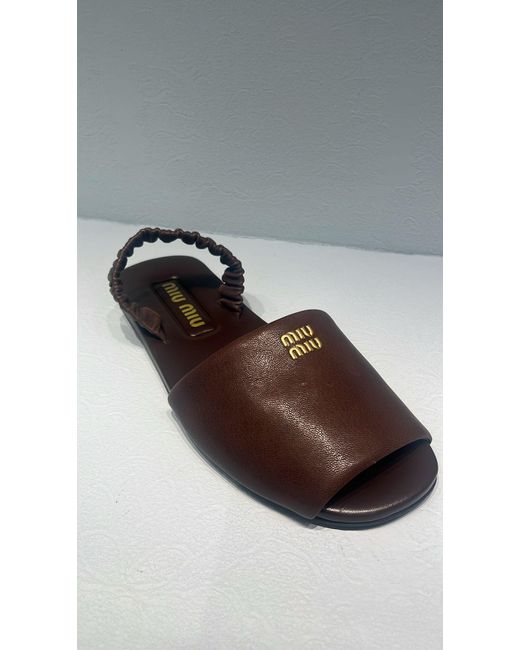 サンダル・ミュール MIU MIU Ruches flat sandals in nappa Miu Miu Ruches Nappa Leather Fisherman Sandals | Saks Fifth