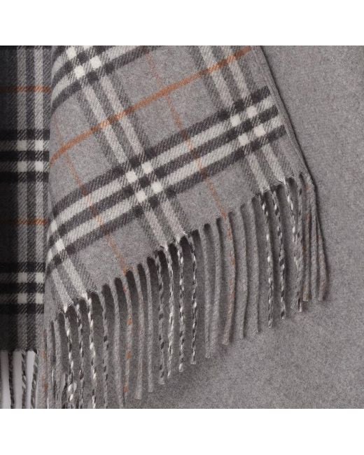 Burberry Gray Cape Réversible En Laine À Carreaux