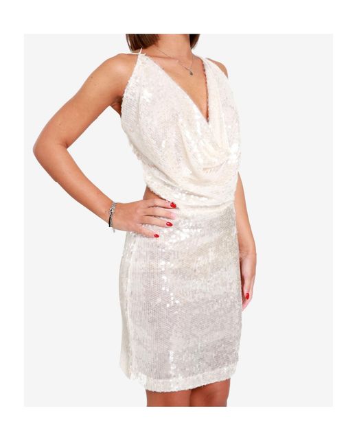 Amazuìn White Backless Dress With Laces