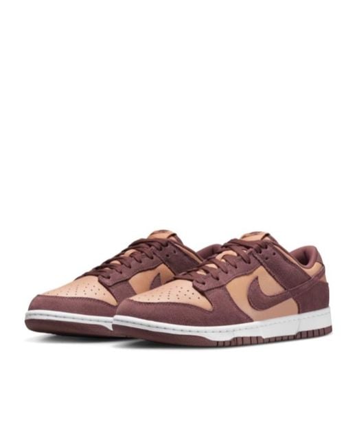 Nike Brown Dunk Low Retro Lace-Up Sneakers for men