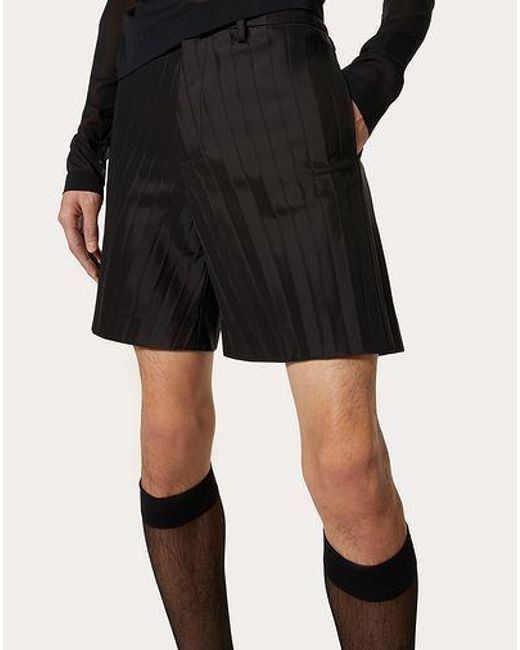 Valentino Black Pleated Above-Knee Length Shorts for men