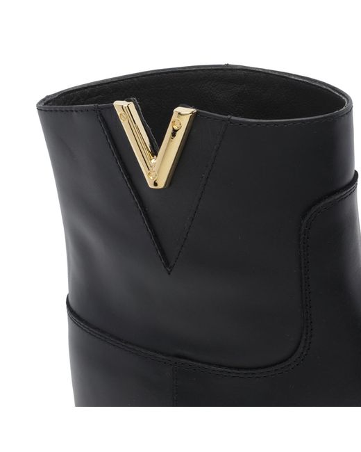 Via Roma 15 Black Round-Toe Ankle Boots