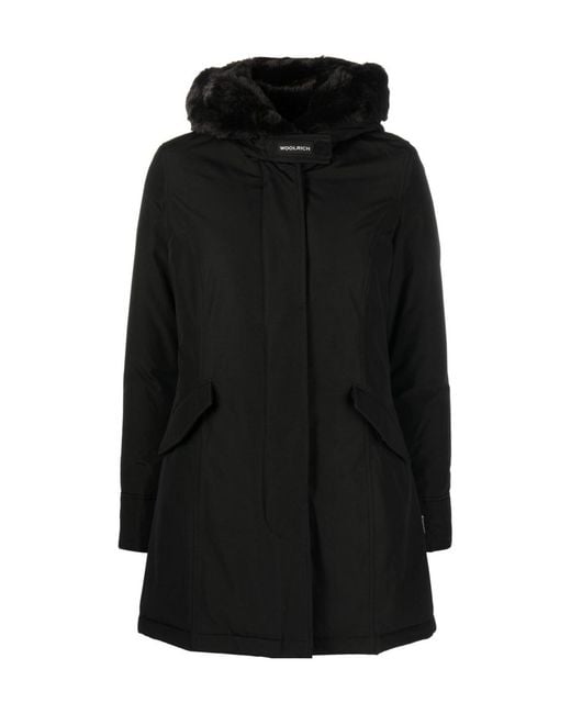 Woolrich Black Beaker Hooded Down Parka