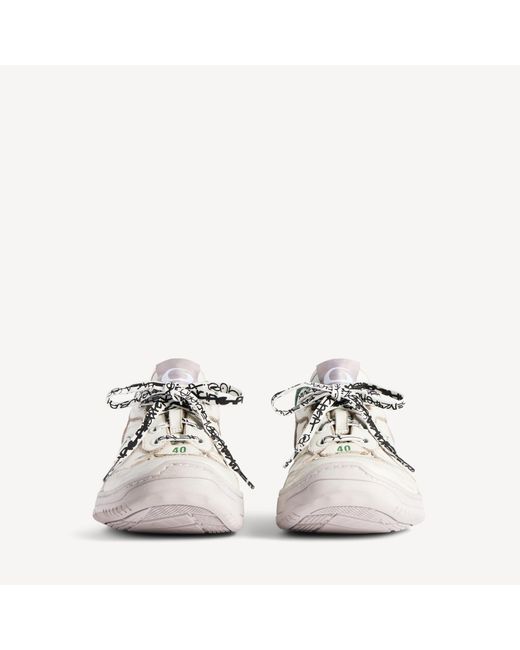 Balenciaga White Hamptons Medium Worn-Out Sneakers for men
