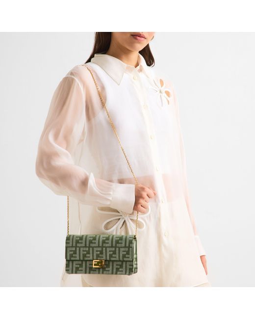 Fendi Metallic Minimalist Fashion Chain Bag