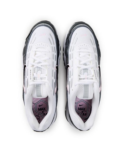 Nike White Simple And Casual Shoes for men