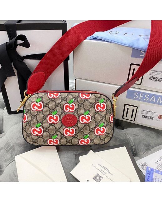 Gucci Red Valentine's Day Special Small Shoulder Bag