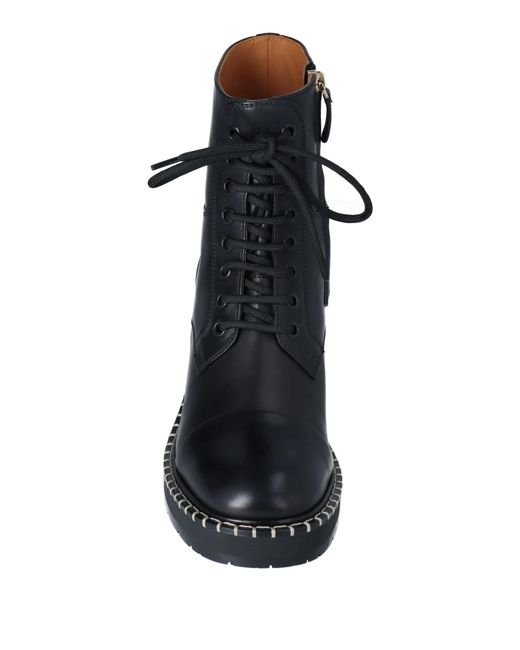 Chloé Black Solid Color Round Toe Leather Boots