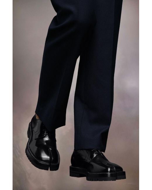 Maison Margiela Black Tabi Lace-Up Shoes for men
