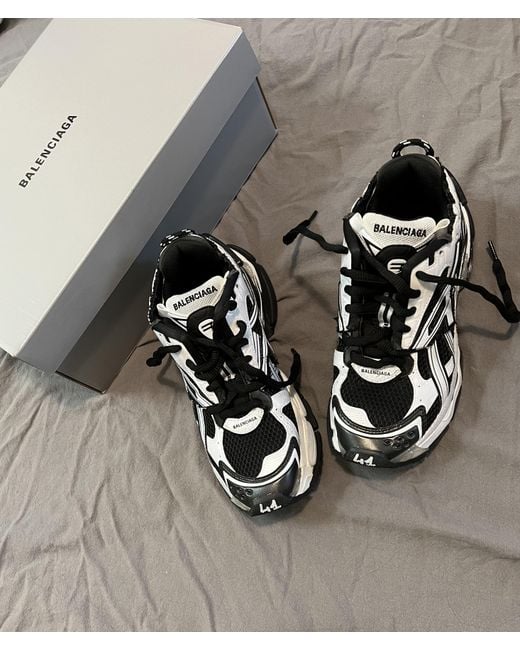 Balenciaga Black Runner Lace-Up Sneakers for men
