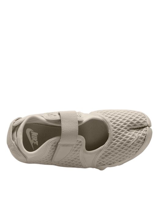 Nike Gray Mesh Casual Shoes