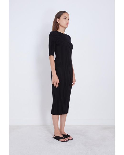 Loulou de Saison Black Round-Neck Dress