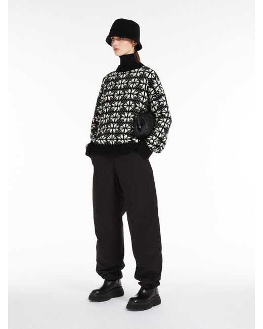 Weekend by Maxmara Black Long-Sleeved Knitted Sweater