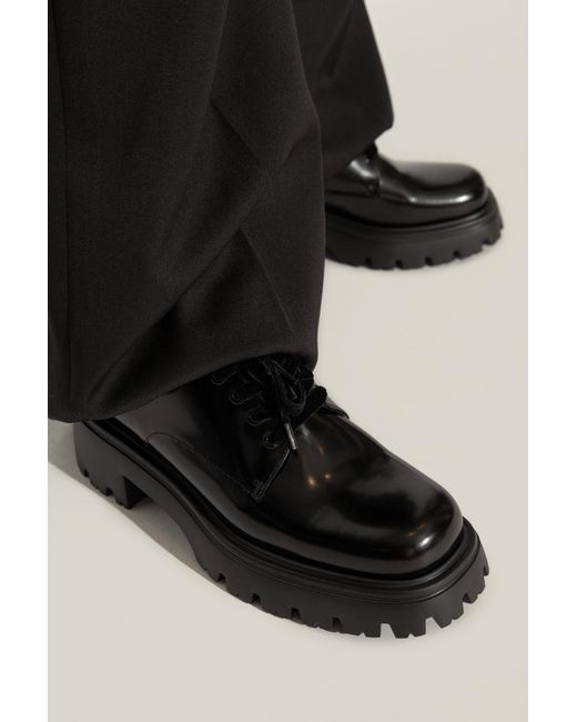 Stuart Weitzman Black Emerson Chunky-Sole Lace-Up Shoes