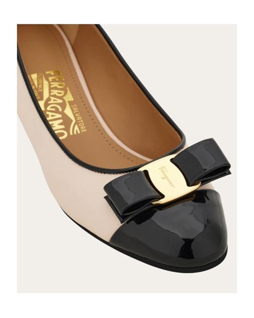 Ferragamo Natural Vara Pumps